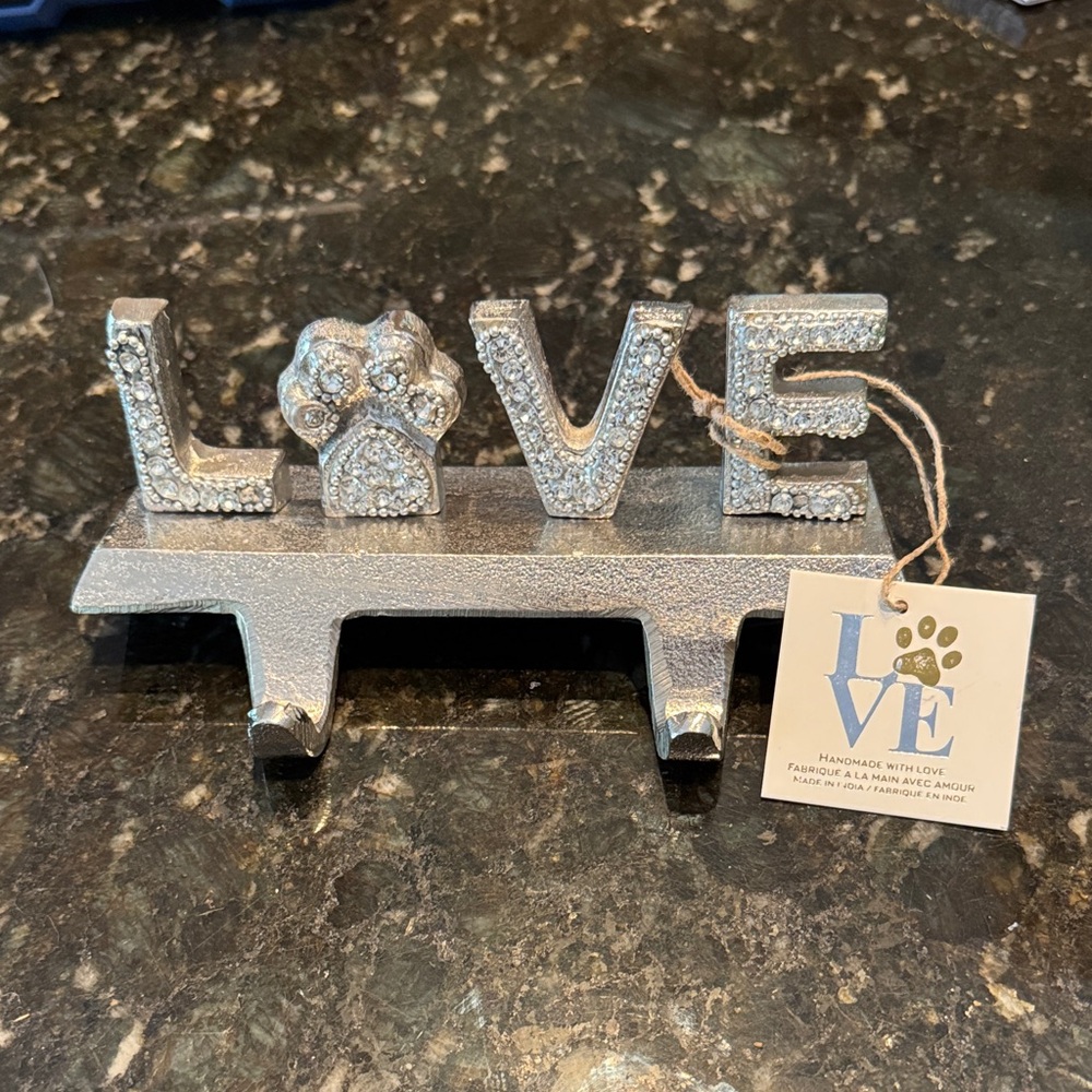 Silver LOVE Leash/Bag Holder